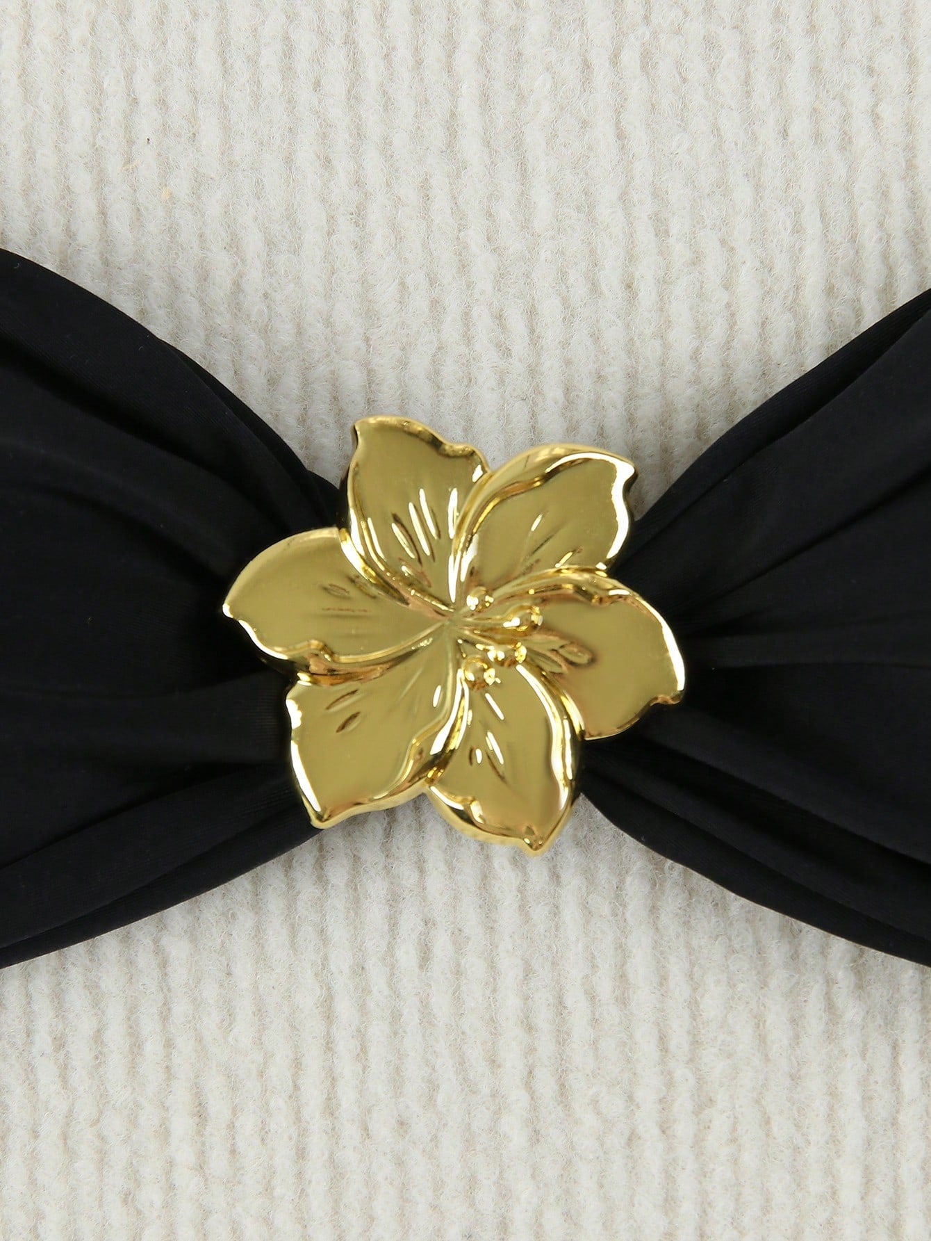 Biquíni Tomara que Caia com Calcinha Cortininha