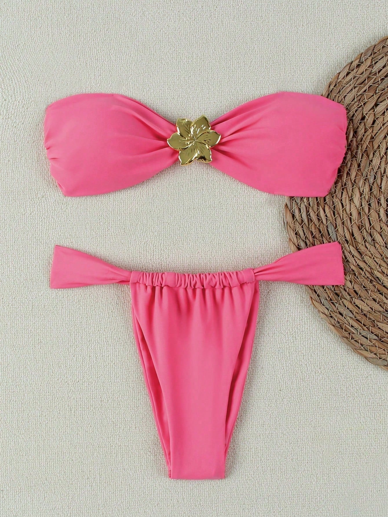 Biquíni Tomara que Caia com Calcinha Cortininha