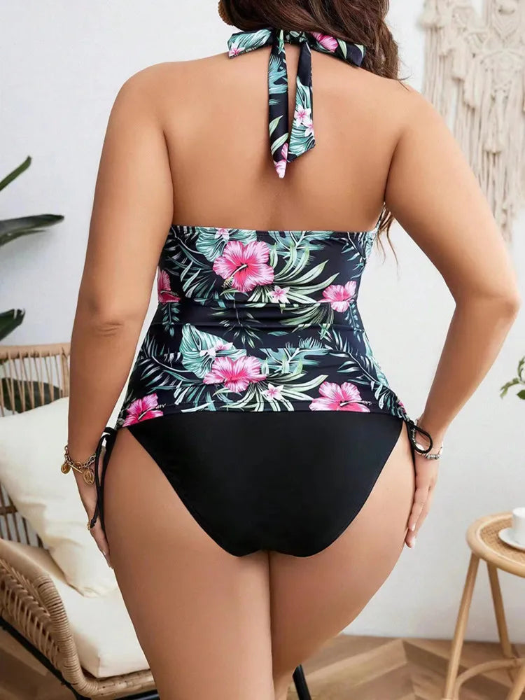 Maiô Plus Size Floral de Duas Peças