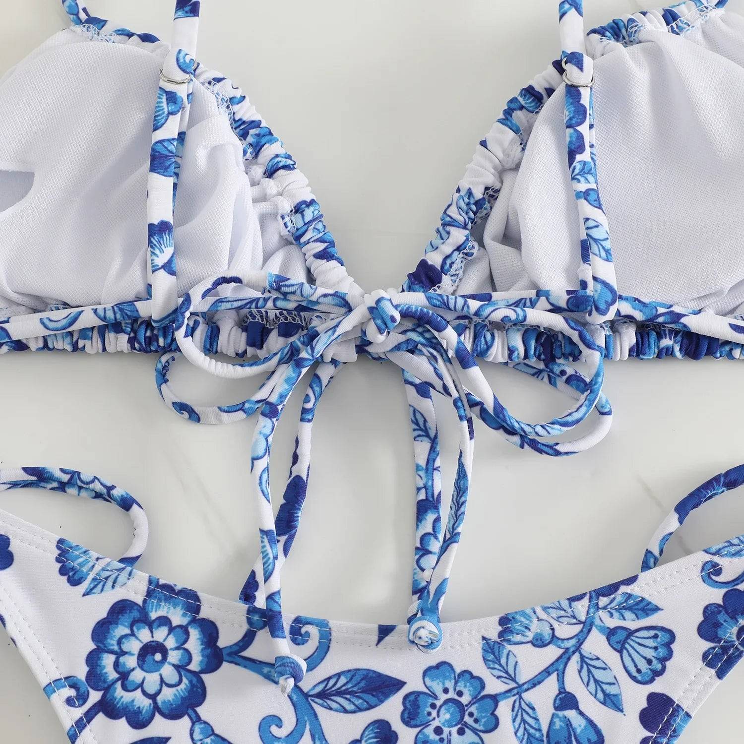 Biquíni Floral Azul e Branco