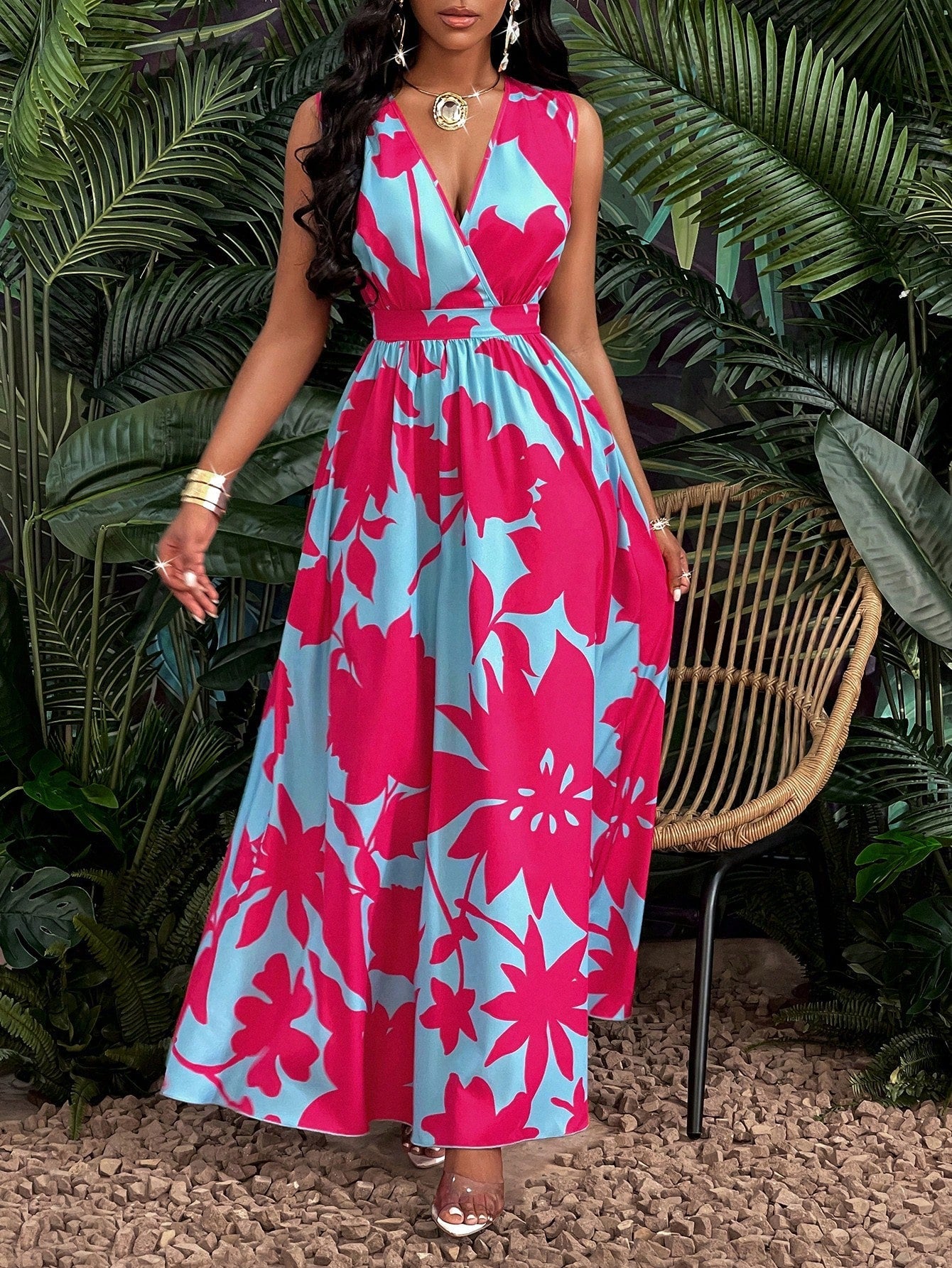 Vestido Longo Com Estampa Tropical