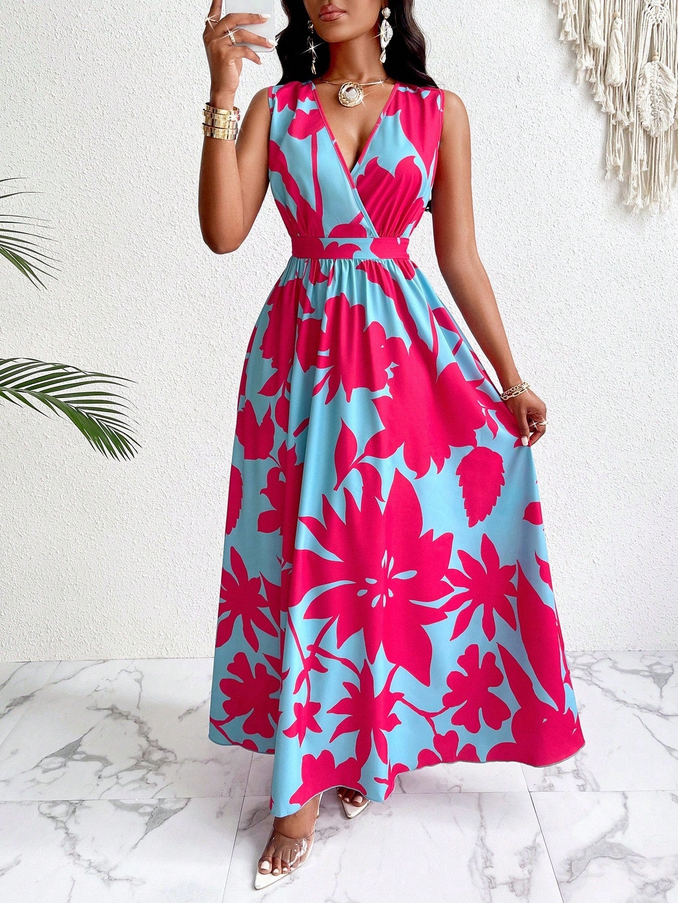 Vestido Longo Com Estampa Tropical