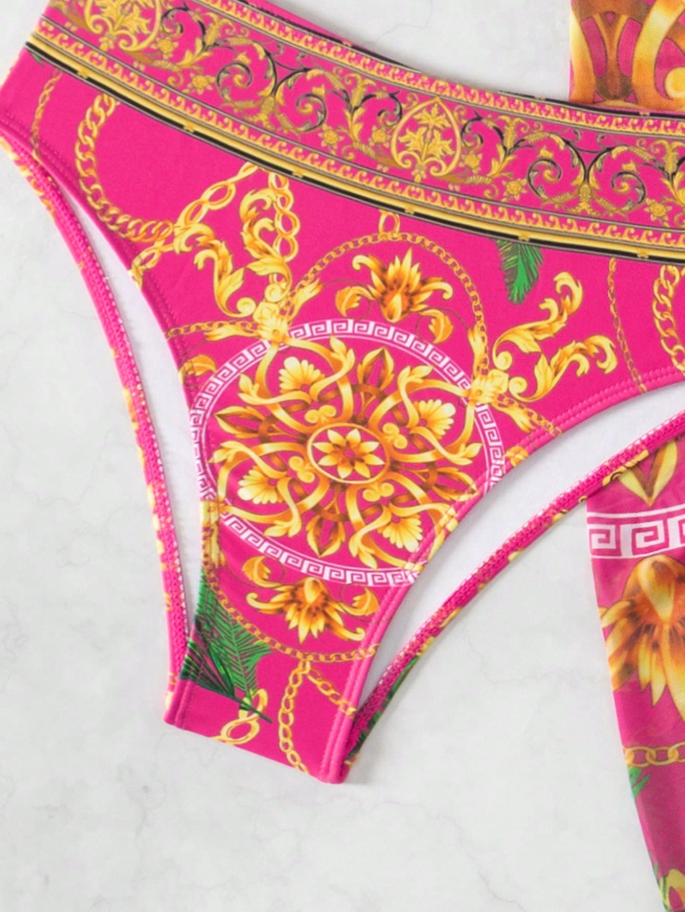 Conjunto de 3 Peças com Sutiã Push-Up