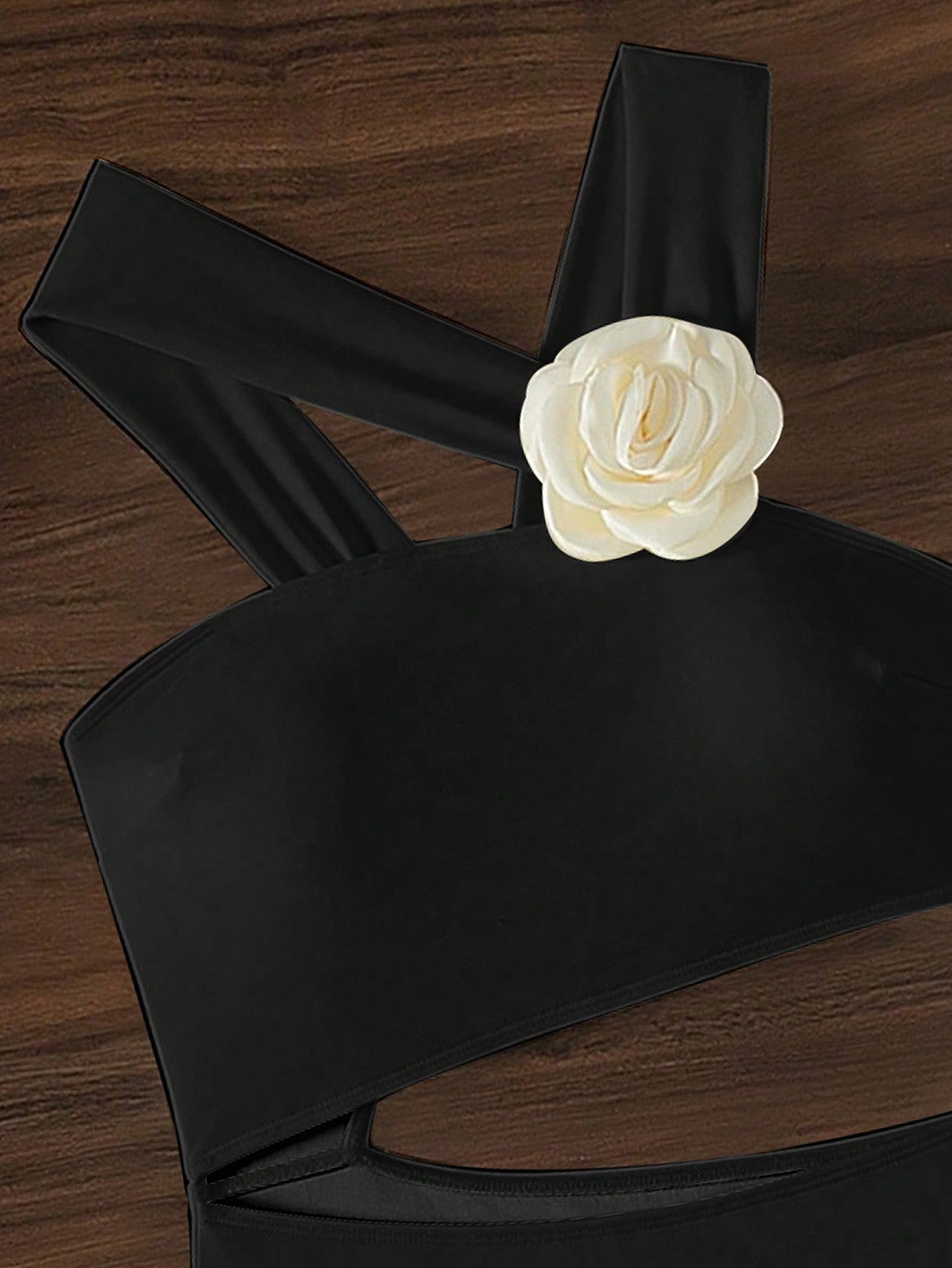 Maiô Flor 3D Thamires GG