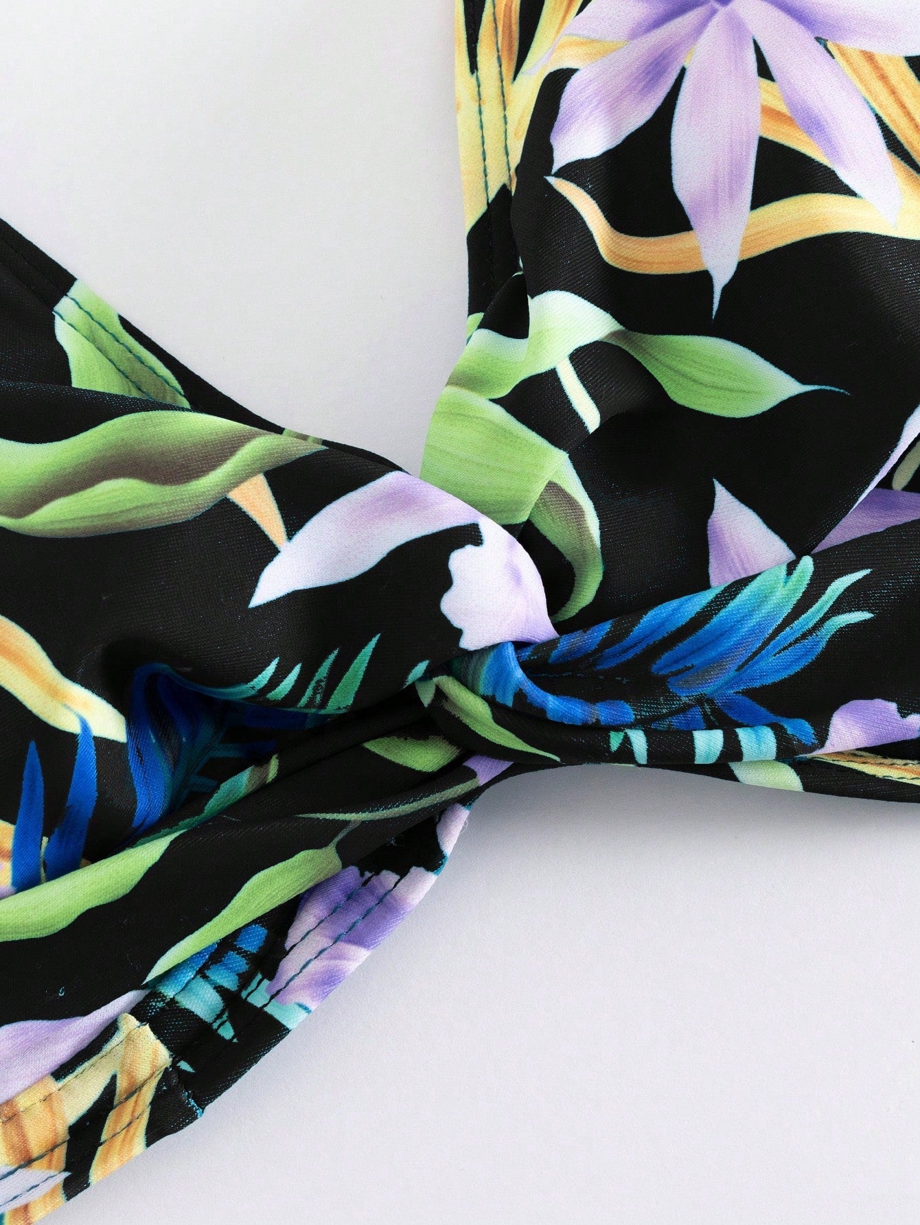 Biquíni Feminino Estampa Floral Tropical