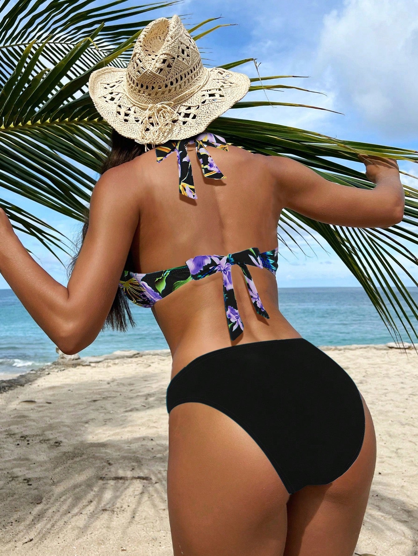 Biquíni Feminino Estampa Floral Tropical