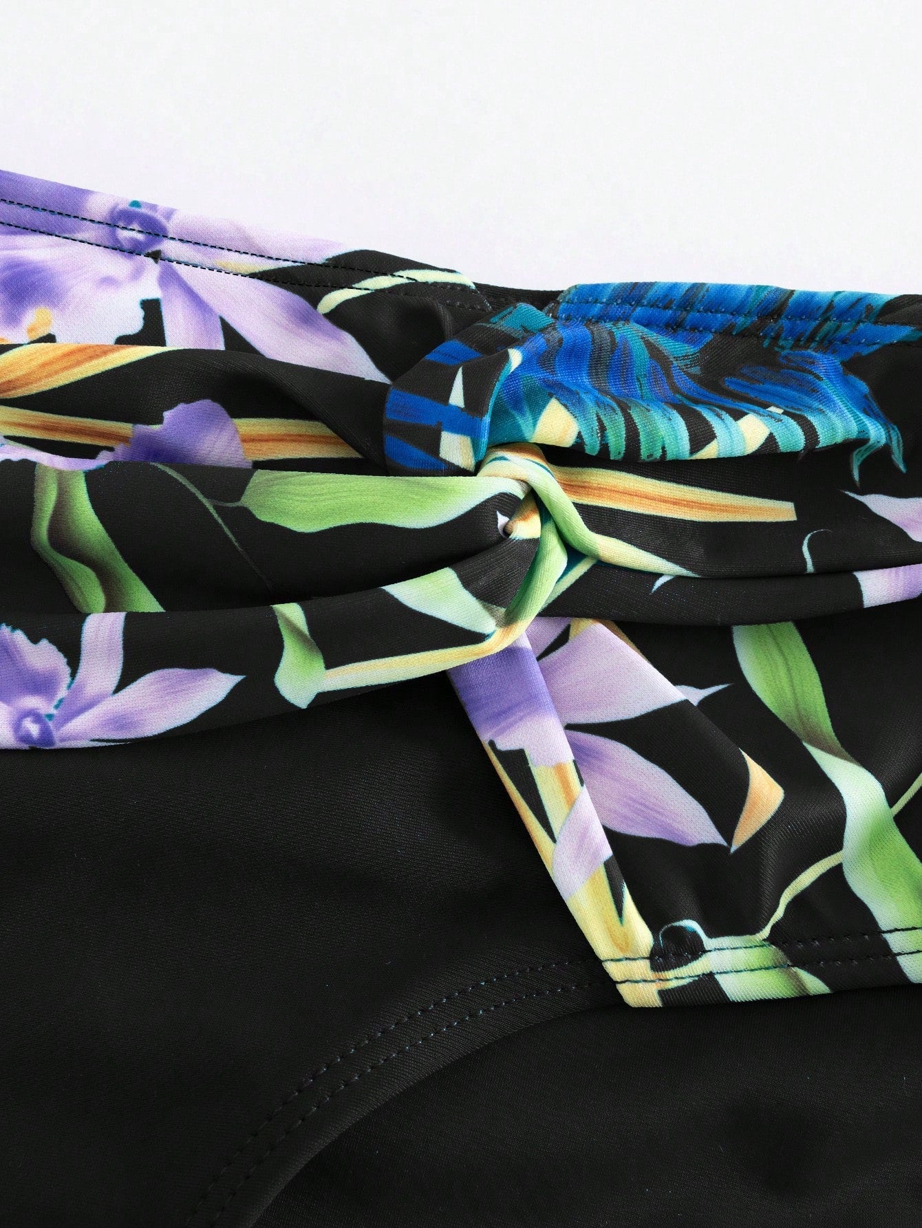 Biquíni Feminino Estampa Floral Tropical