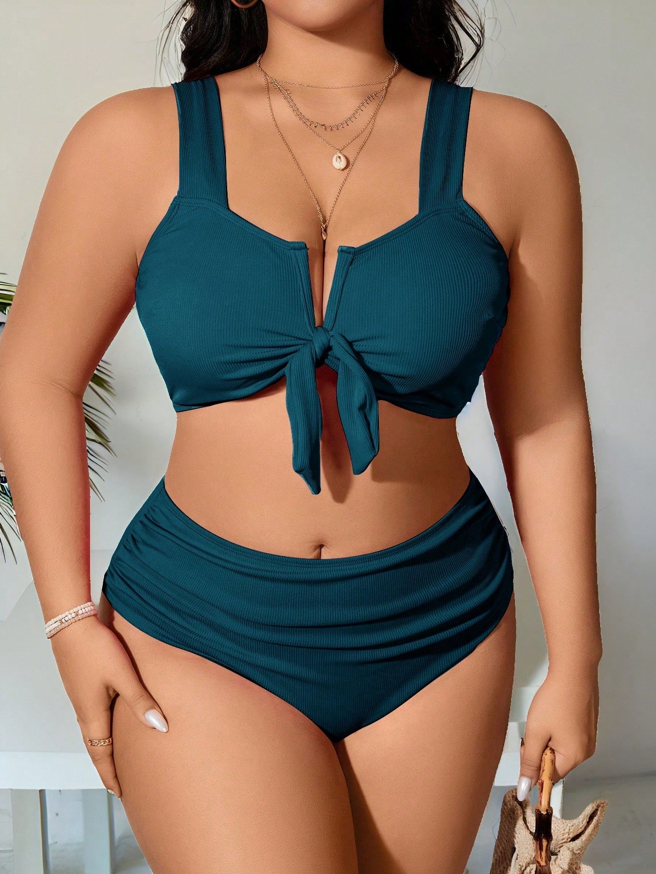 Biquíni Plus Size Curve - Design Minimalista
