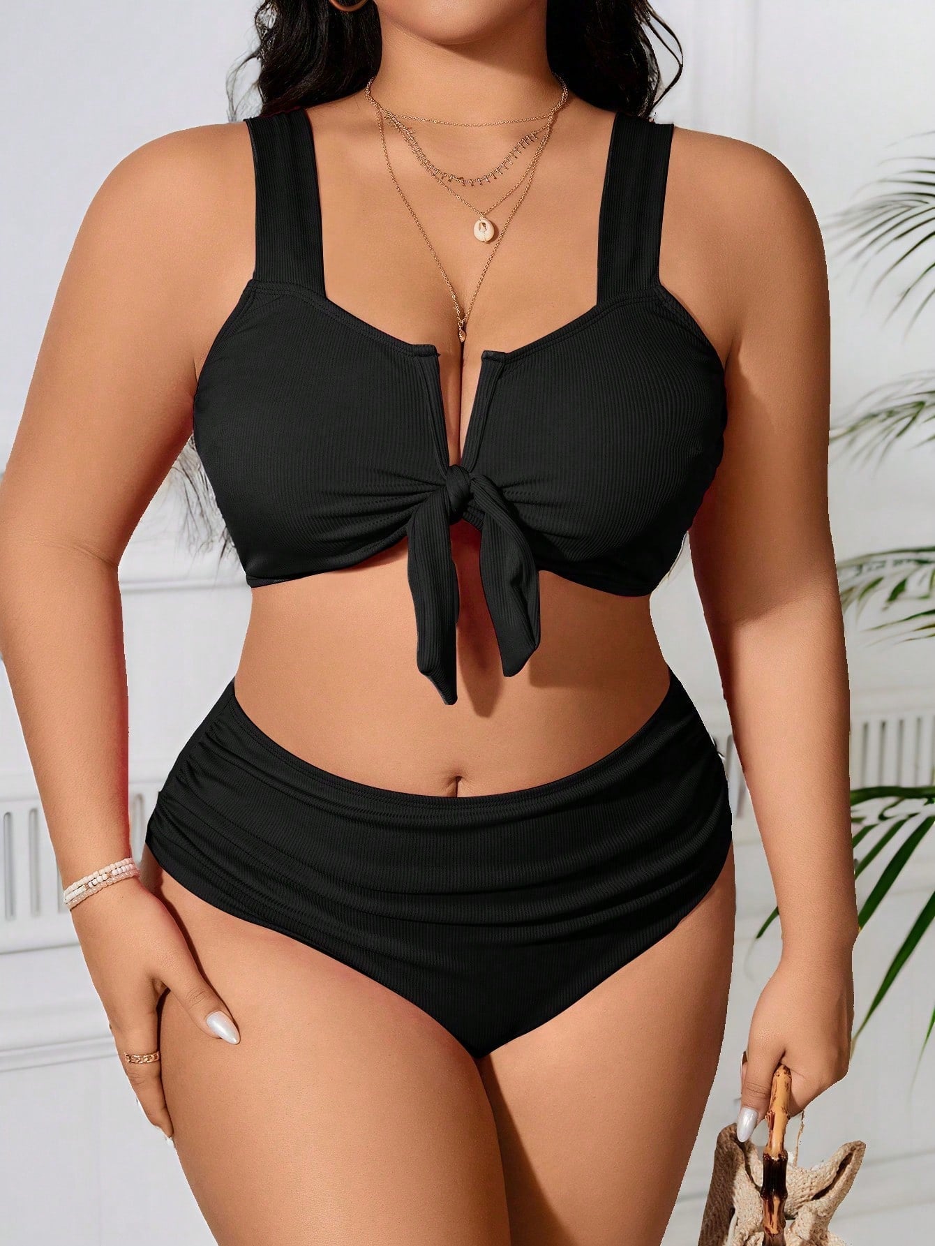 Biquíni Plus Size Curve - Design Minimalista