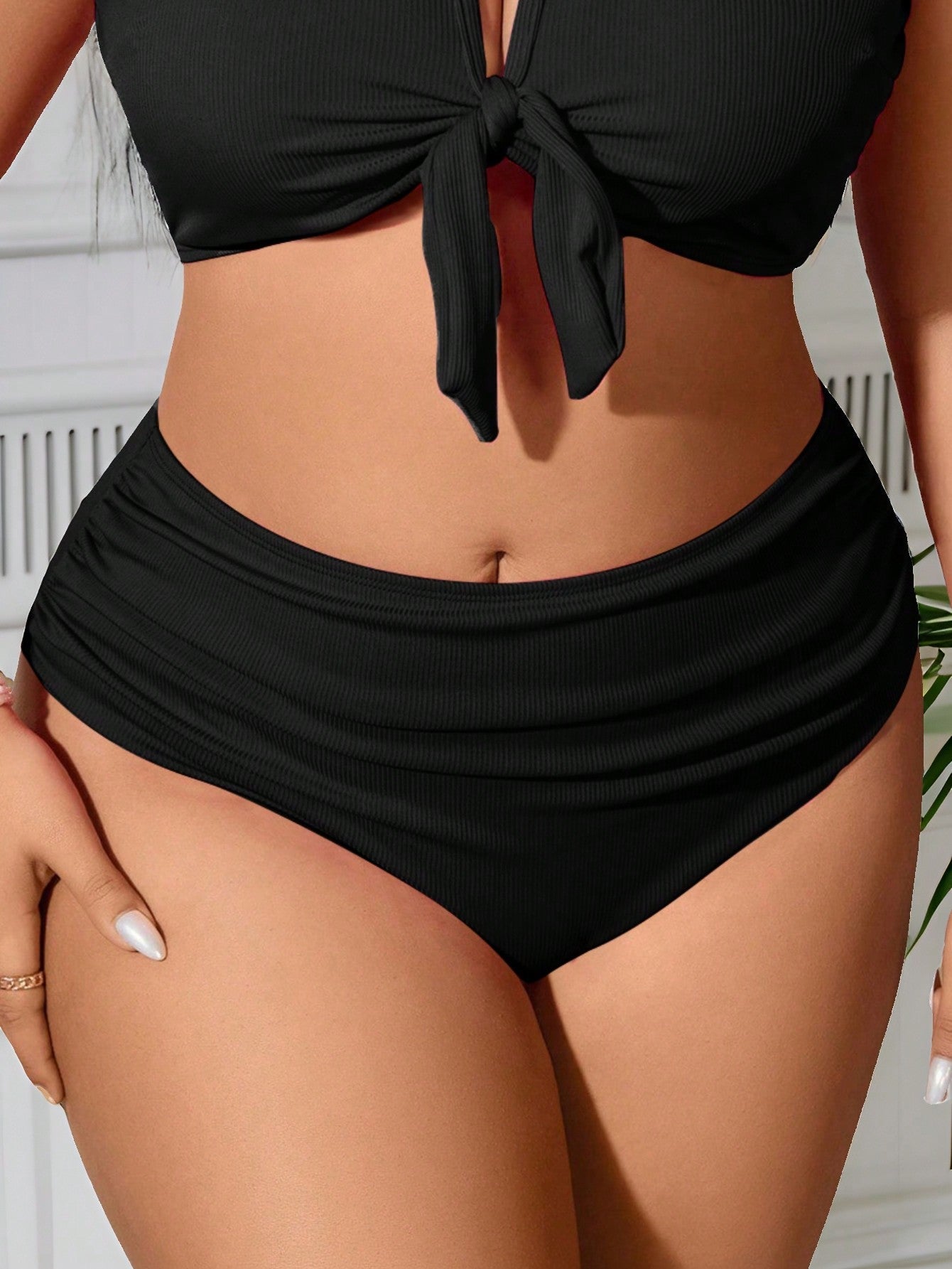Biquíni Plus Size Curve - Design Minimalista