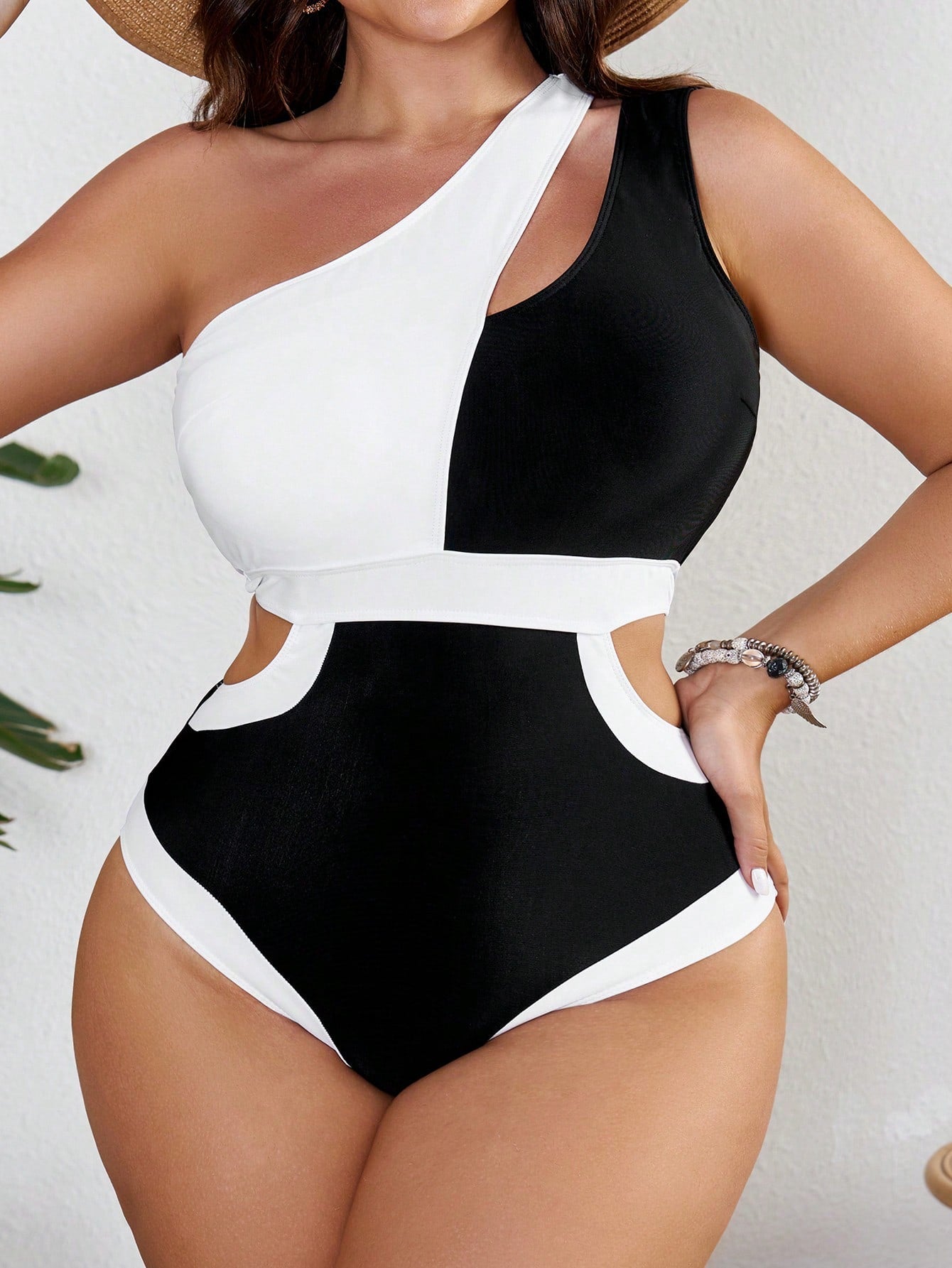 Maiô Plus Size um Ombro Só – Estilo Único e Confortável