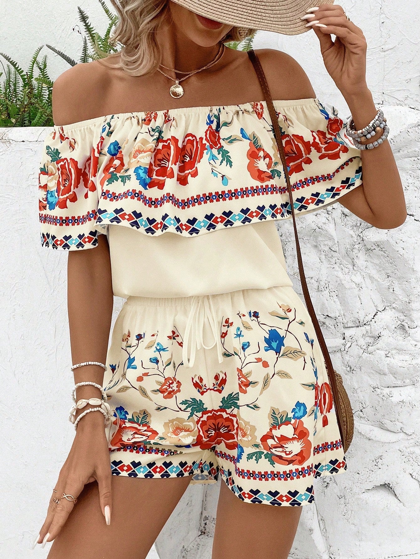 Flora Breeze: Conjunto de Verão com Top Tomara que caia