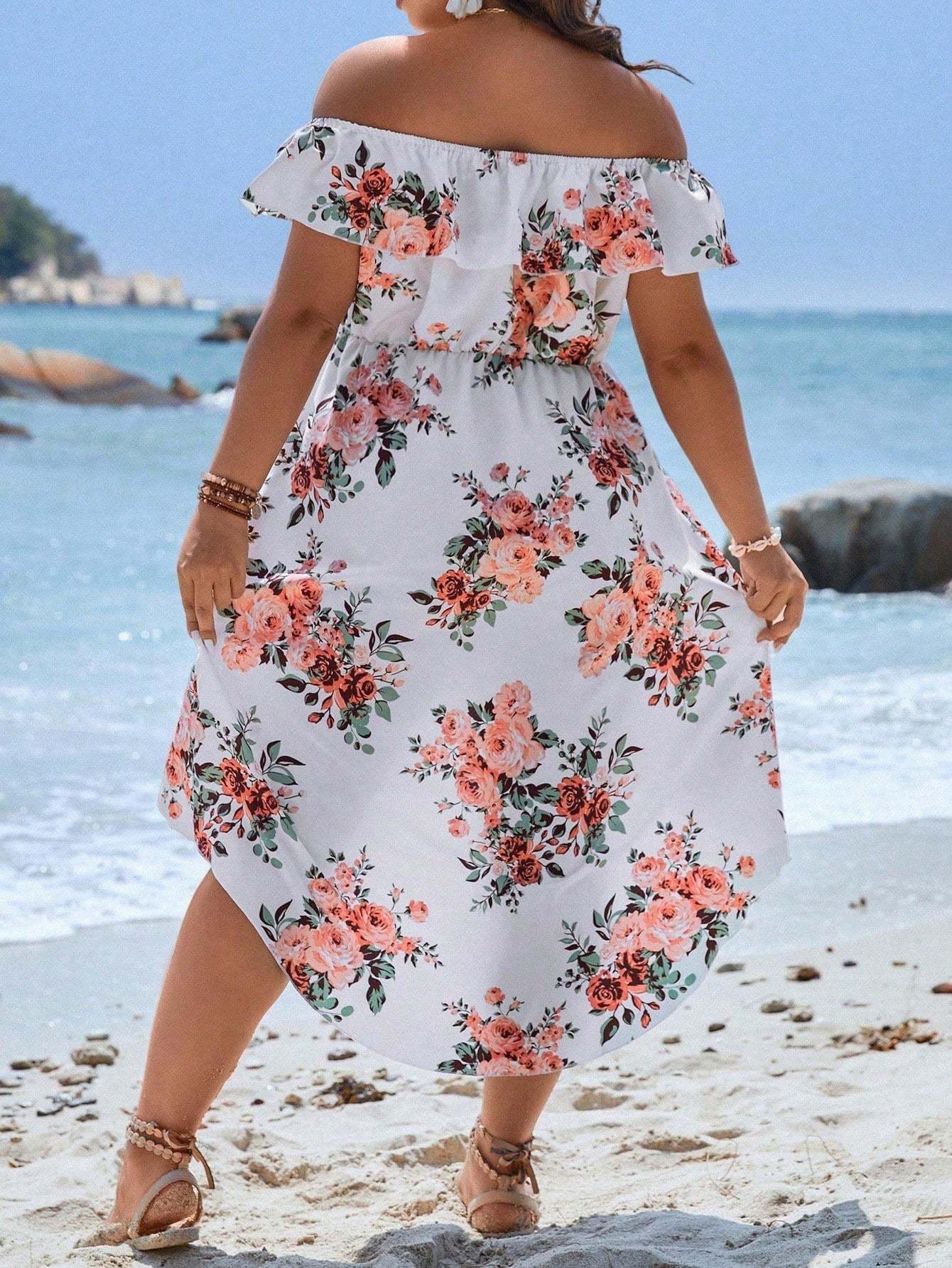 Vestido Plus Size Floral Diana