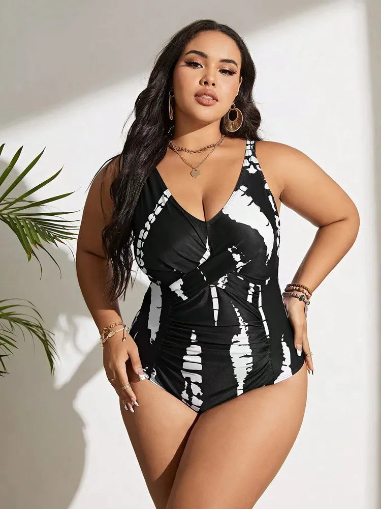Maio Plus Size Preto e Branco