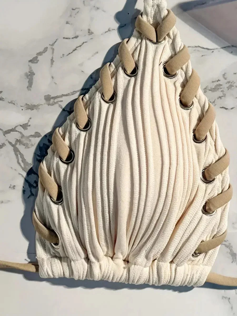 Biquíni Trançado - Design Elegante