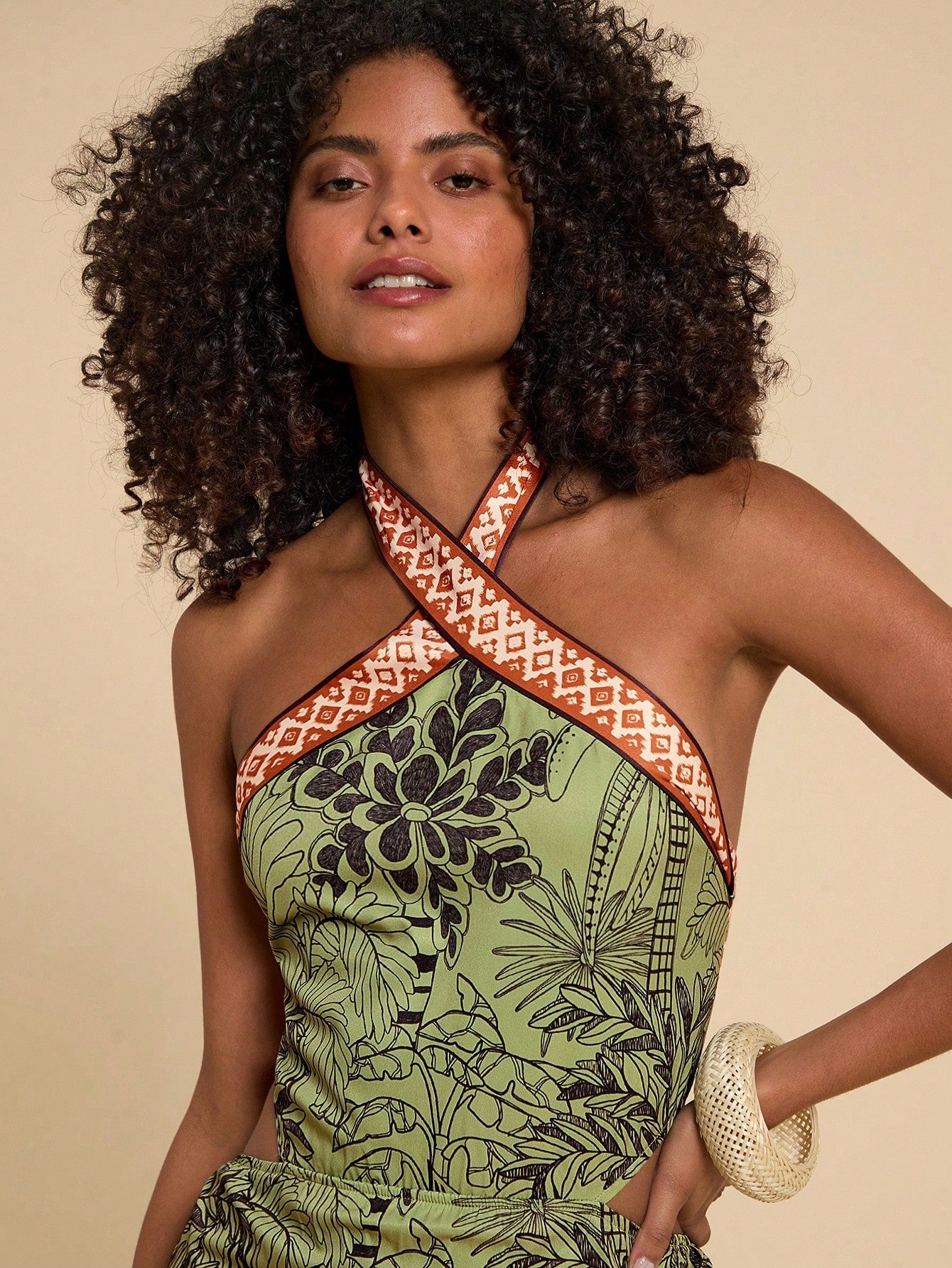 Vestido Tropical Elegante