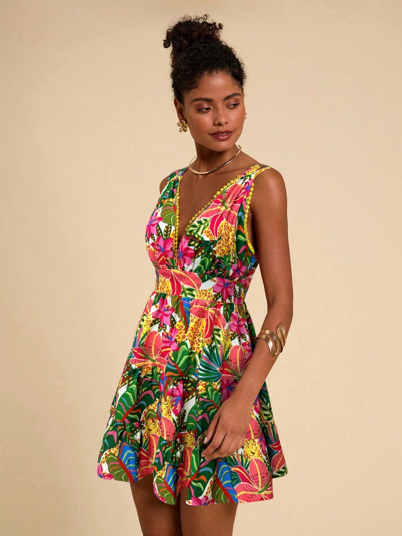 Vestido Decote em V Casual