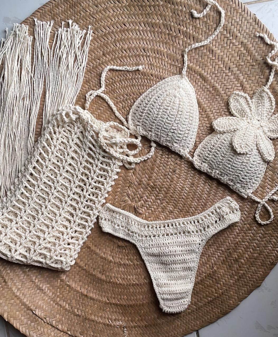 Biquíni Sereia Crochê + Saída de praia