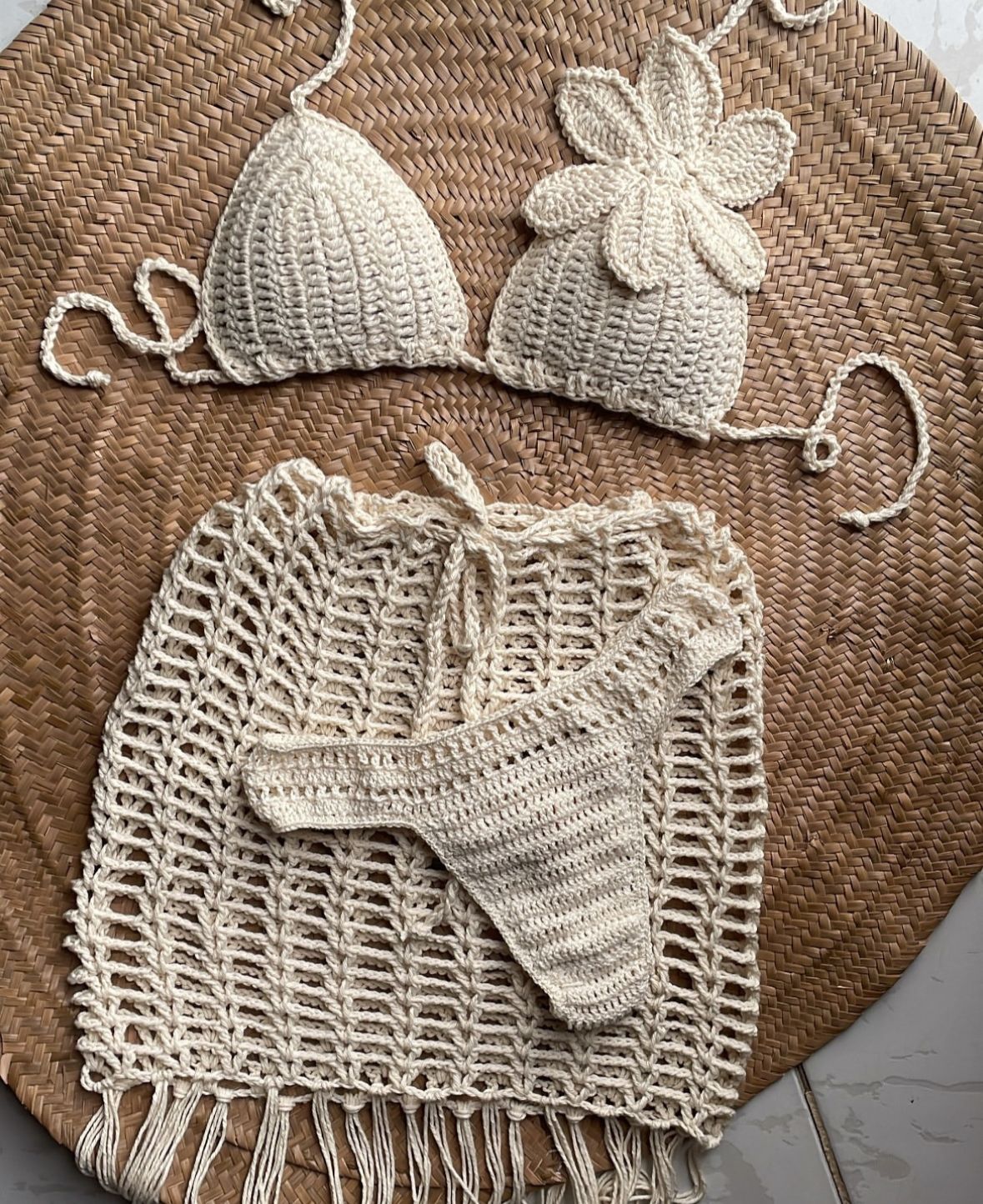 Biquíni Sereia Crochê + Saída de praia