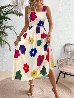Vestido Longo com Decote