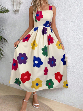 Vestido Longo com Decote