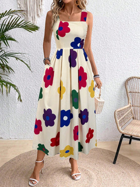 Vestido Longo com Decote