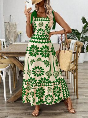 Vestido Estilo Vintage com Estampa Floral