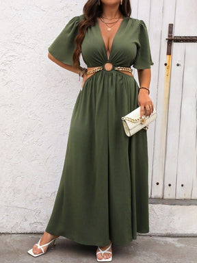 Vestido Casual Plus Size Azul Royal com Gola V Profunda