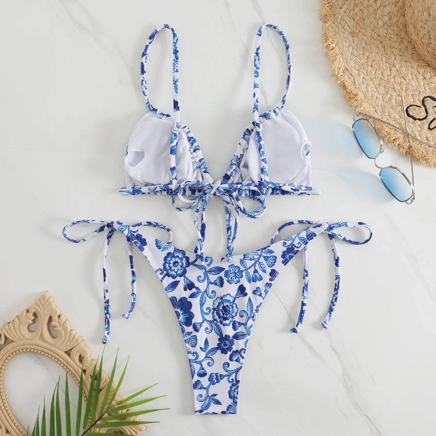 Biquíni Floral Azul e Branco